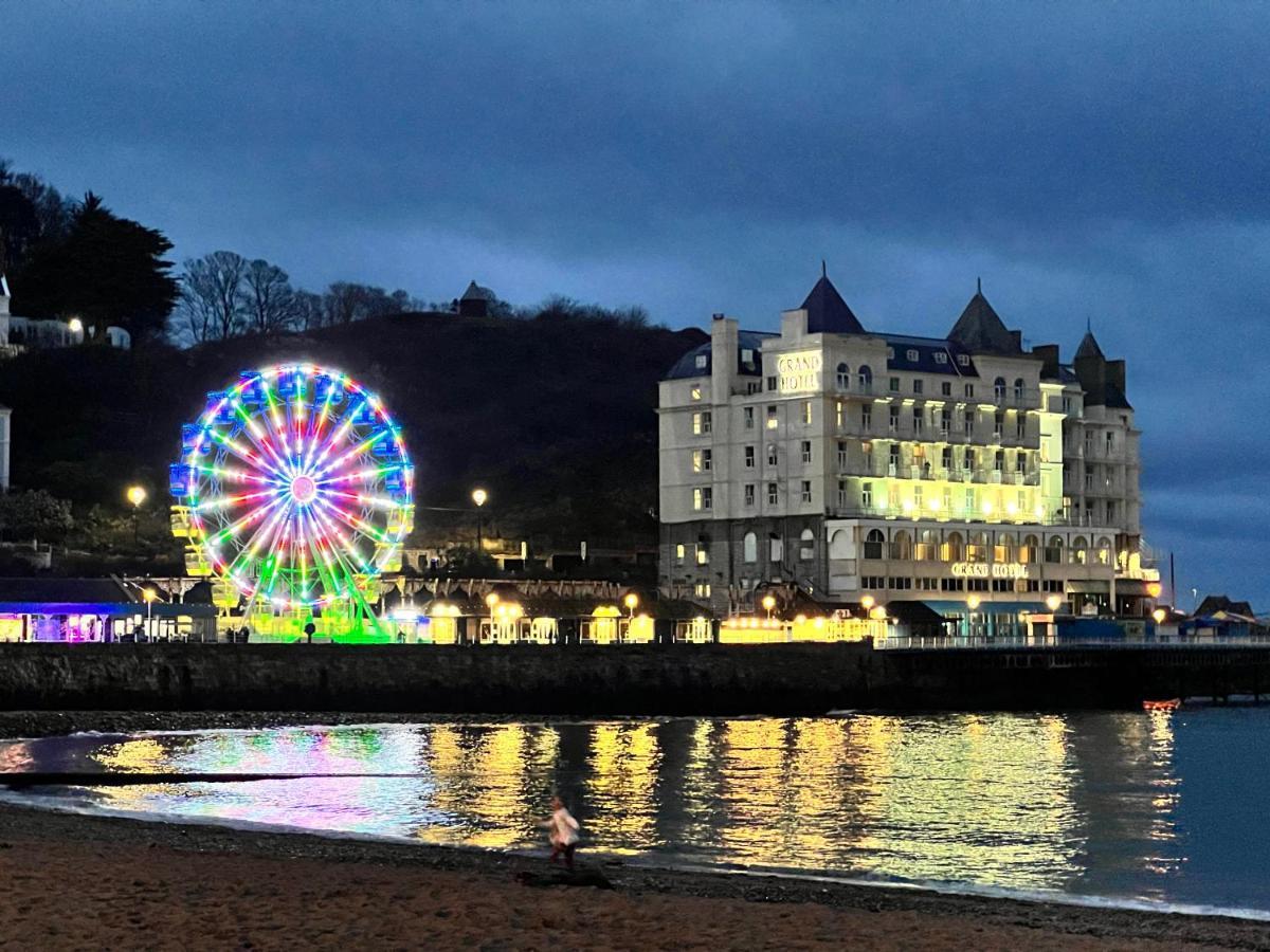 Merrion Hotel Llandudno Exterior photo
