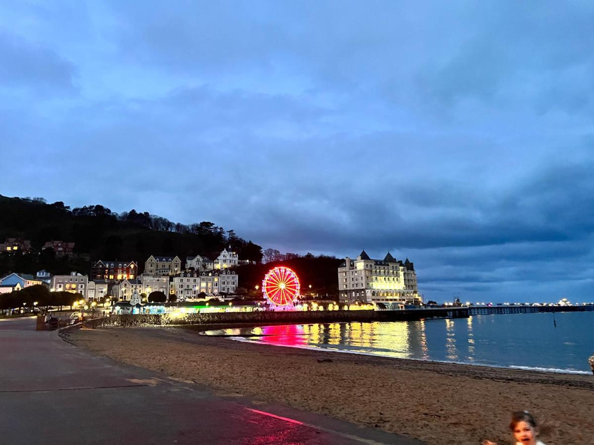 Merrion Hotel Llandudno Exterior photo